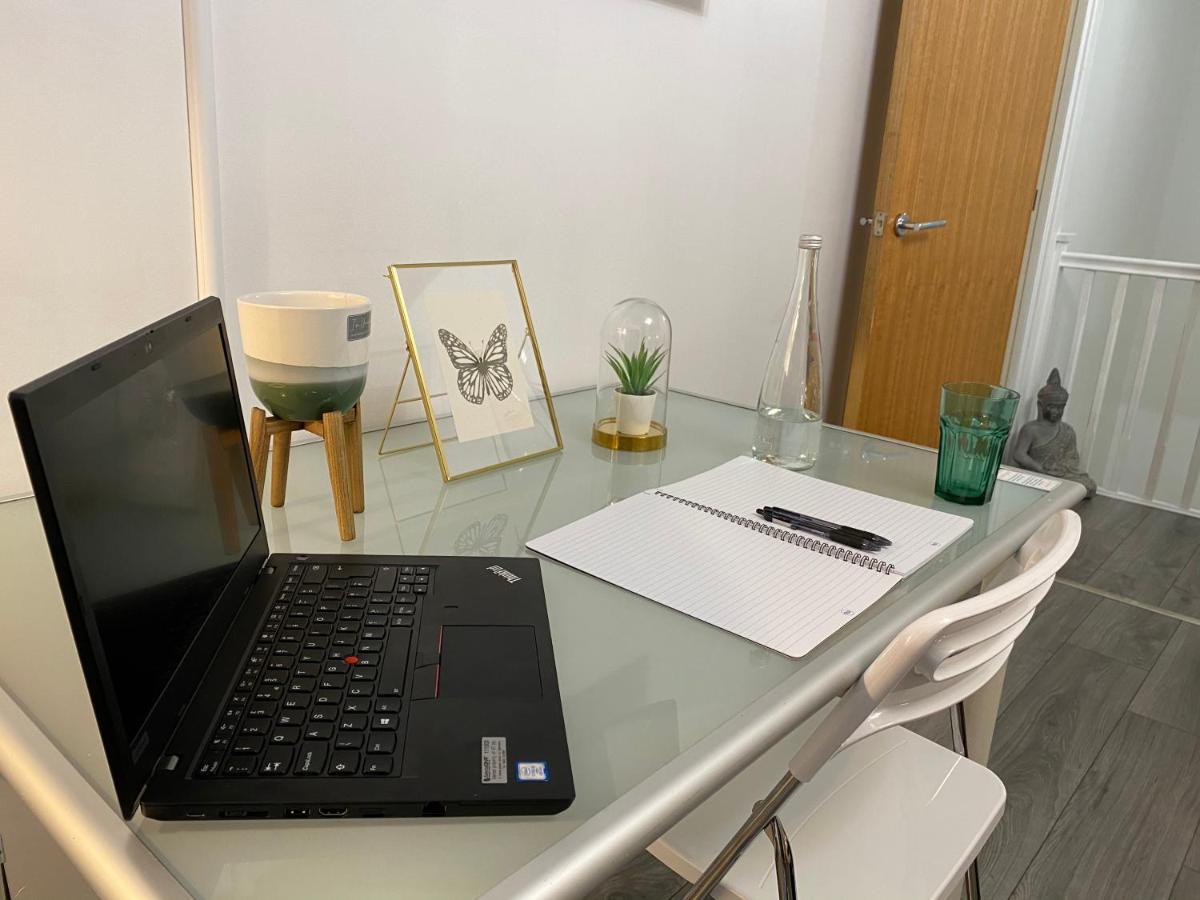 Luxe Place - Netflix & Workspace For 6 Μπέρμιγχαμ Εξωτερικό φωτογραφία